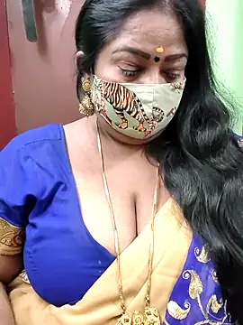 Snapshot of maniisha chatting on December 2024 08:47:02 PM maniisha online show from December 2024 08:47:02 PM