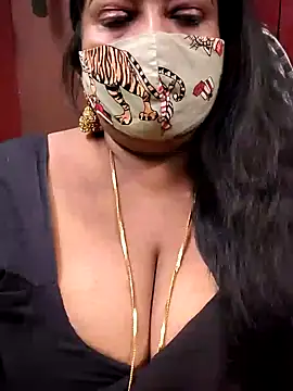 Snapshot of maniisha chatting on December 2024 05:11:02 PM maniisha online show from December 2024 05:11:02 PM