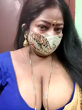 Snapshot of maniisha chatting on December 2024 12:31:01 PM maniisha online show from December 2024 12:31:01 PM