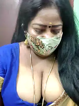 Snapshot of maniisha chatting on December 2024 12:00:01 AM maniisha online show from December 2024 12:00:01 AM