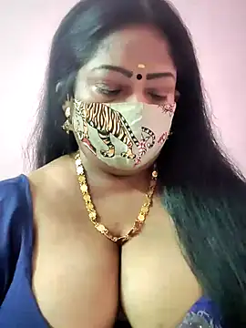 Snapshot of maniisha chatting on January 2025 11:07:01 AM maniisha online show from January 2025 11:07:01 AM