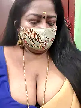 Snapshot of maniisha chatting on January 2025 09:06:02 AM maniisha online show from January 2025 09:06:02 AM