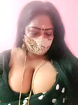 Snapshot of maniisha chatting on January 2025 06:03:02 PM maniisha online show from January 2025 06:03:02 PM