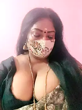 Snapshot of maniisha chatting on February 2025 10:42:01 PM maniisha online show from February 2025 10:42:01 PM
