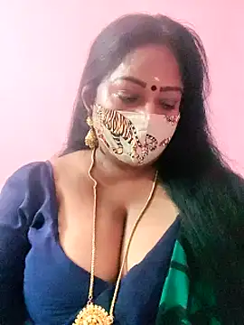 Snapshot of maniisha chatting on February 2025 11:58:02 PM maniisha online show from February 2025 11:58:02 PM
