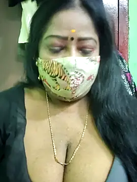 Snapshot of maniisha chatting on September 2025 08:11:02 PM maniisha online show from September 2025 08:11:02 PM