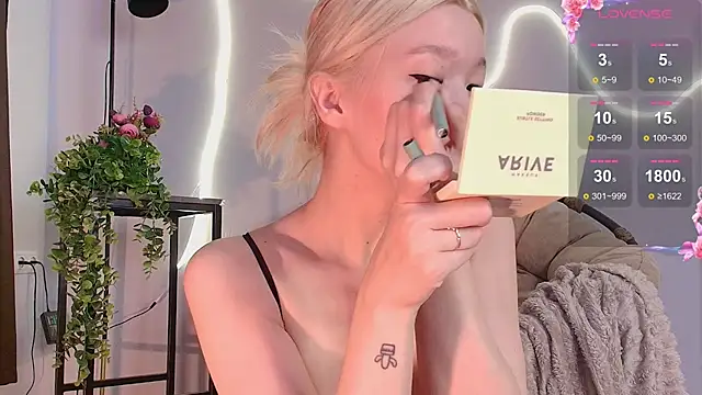 Snapshot of milli_sun_ chatting on September 2025 05:09:01 AM milli sun online show from September 2025 05:09:01 AM