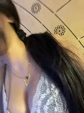 Snapshot of sexy_kaaylie chatting on January 2025 01:36:02 AM sexy kaaylie online show from January 2025 01:36:02 AM