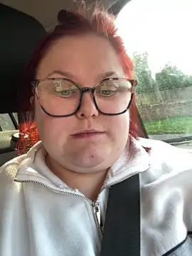 Tallulah-mae-xoxox online show from February 2025 01:42:02 PM