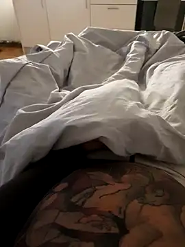 Snapshot of tattooedtwc chatting on October 2025 11:13:01 PM tattooedtwc online show from October 2025 11:13:01 PM