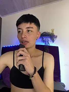 nico 18x online show from January 2025 07:45:01 PM