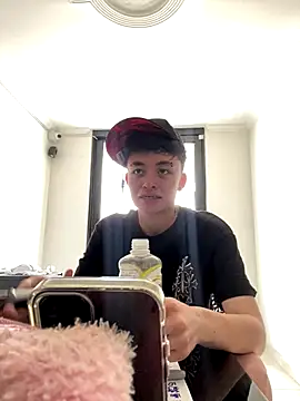 nico 18x online show from December 2025 07:00:01 PM