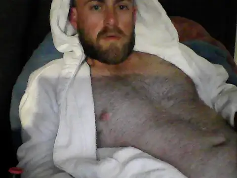 Snapshot of tommyyb chatting on October 2025 02:50:02 PM tommyyb online show from October 2025 02:50:02 PM