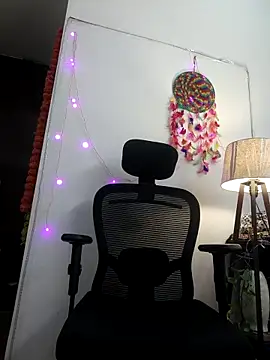 Archi-07 online show from October 2025 04:37:01 PM