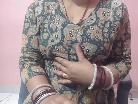 Snapshot of Jannat_ji chatting on February 2026 08:34:02 AM Jannat ji online show from February 2026 08:34:02 AM