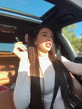 LaraVegas  online show from September 2025 05:44:01 AM