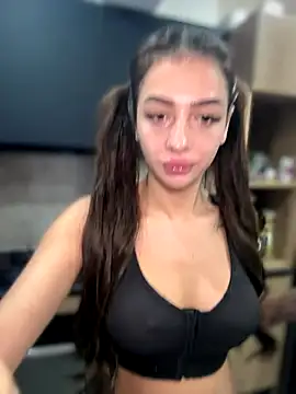 LaraVegas  online show from October 2025 05:08:01 AM