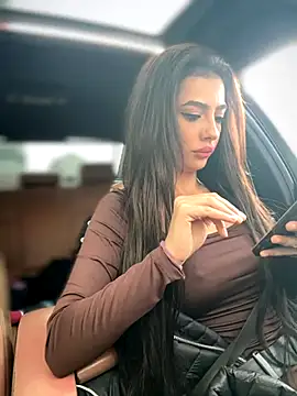 LaraVegas  online show from October 2025 07:40:01 AM