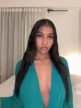 Snapshot of IamCrystal2 chatting on March 2026 12:54:01 AM IamCrystal2 online show from March 2026 12:54:01 AM