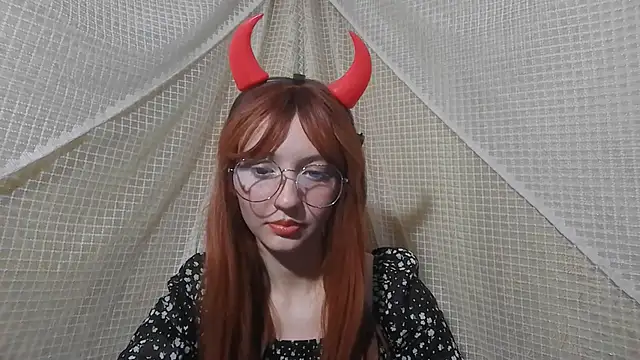 Snapshot of IsabellaBlacky chatting on October 2025 03:07:02 AM IsabellaBlacky online show from October 2025 03:07:02 AM