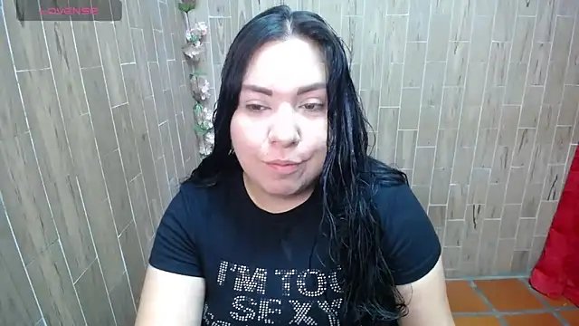 solyeria online show from September 2025 01:09:01 AM