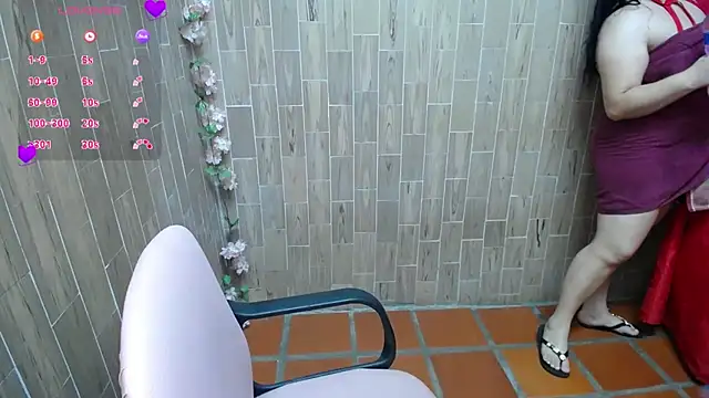 solyeria online show from October 2025 11:57:01 PM