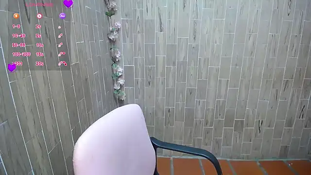 solyeria online show from October 2025 01:09:01 AM