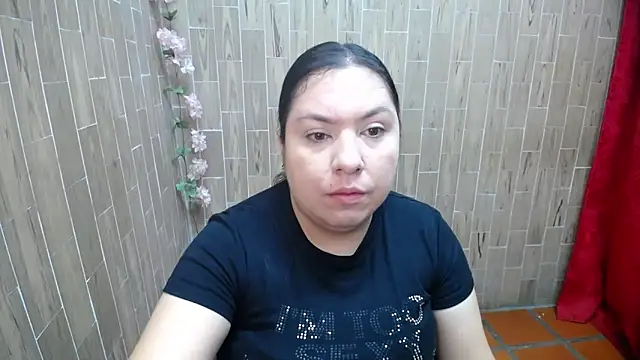 Snapshot of solyeria chatting on April 2026 09:40:01 AM solyeria online show from April 2026 09:40:01 AM