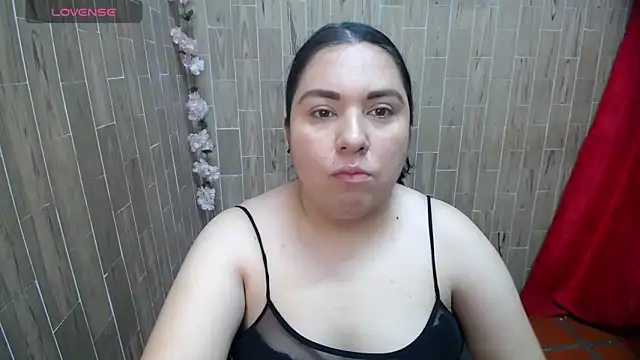 Snapshot of solyeria chatting on April 2026 01:18:01 AM solyeria online show from April 2026 01:18:01 AM