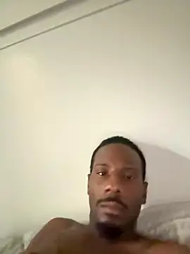 louu51 online show from October 2025 02:15:02 PM