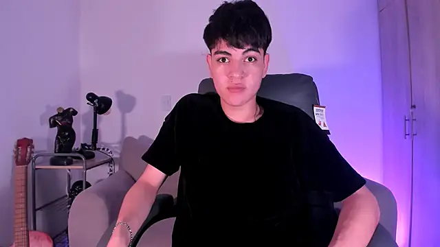 Snapshot of JaycoThomas chatting on February 2025 10:46:01 AM JaycoThomas online show from February 2025 10:46:01 AM