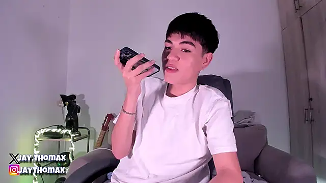 Snapshot of JaycoThomas chatting on February 2025 10:14:01 PM JaycoThomas online show from February 2025 10:14:01 PM