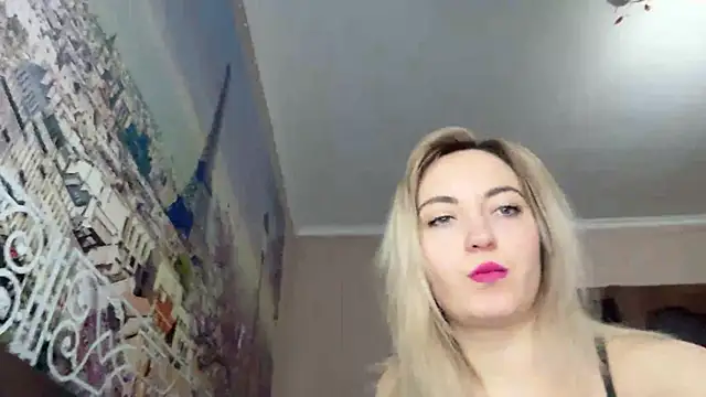 Snapshot of JackyAndHelen chatting on February 2025 08:11:02 PM JackyAndHelen online show from February 2025 08:11:02 PM