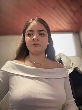 imlindapink online show from November 2025 04:07:02 PM