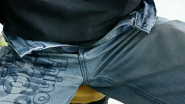 XiaoGuoGuo284512 online show from January 2025 06:49:02 AM