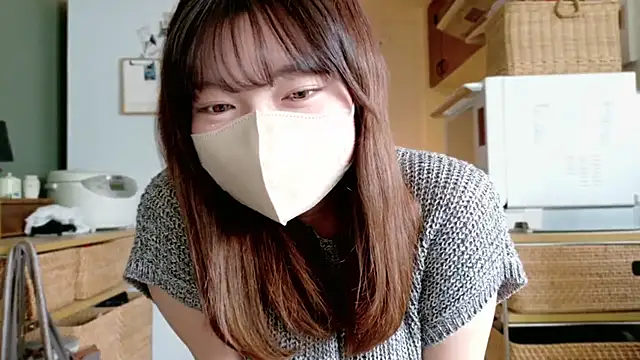Snapshot of _Yui_ chatting on September 2025 04:56:01 AM Yui online show from September 2025 04:56:01 AM