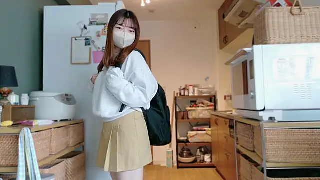 Snapshot of _Yui_ chatting on October 2025 04:22:02 AM Yui online show from October 2025 04:22:02 AM