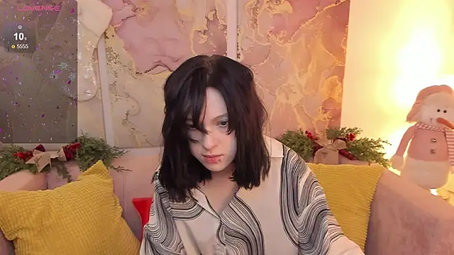 Snapshot of fiamoory chatting on December 2024 02:56:02 AM fiamoory online show from December 2024 02:56:02 AM