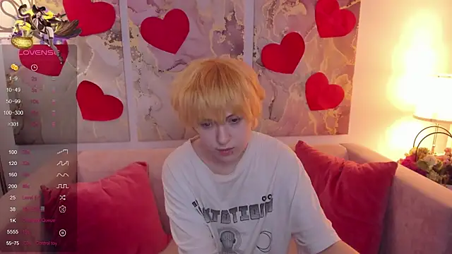 Snapshot of fiamoory chatting on February 2025 05:00:01 AM fiamoory online show from February 2025 05:00:01 AM