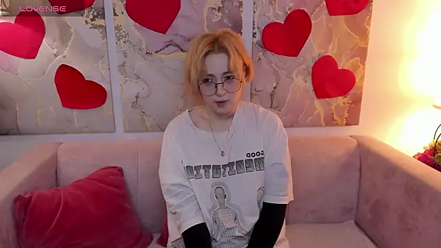 Snapshot of fiamoory chatting on February 2025 01:11:01 AM fiamoory online show from February 2025 01:11:01 AM