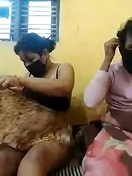 Radhikadavi879 online show from January 2025 11:22:02 AM