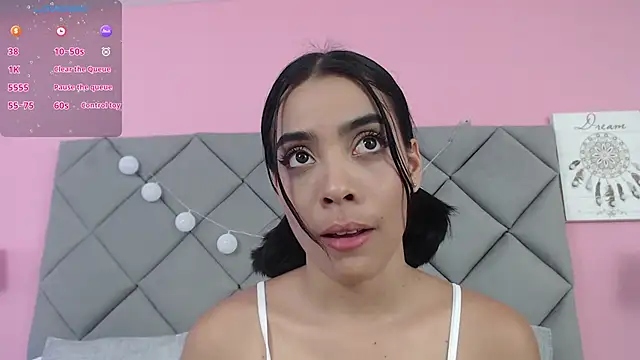 SaraSchmitt online show from January 2025 07:22:01 PM