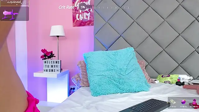 SaraSchmitt online show from February 2025 01:38:01 AM