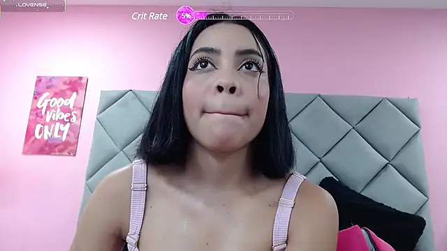 SaraSchmitt online show from March 2025 07:04:02 PM