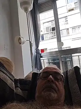 Satiro Sevilla online show from October 2025 01:53:02 PM