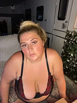 mimiprincessxoox online show from September 2025 06:46:02 PM