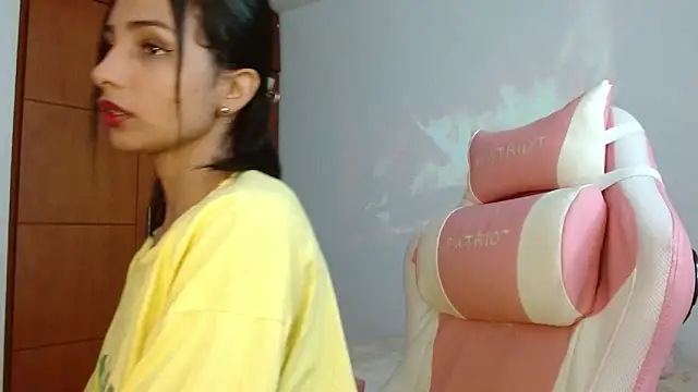 AnnitaSerna  online show from March 2025 02:12:02 PM