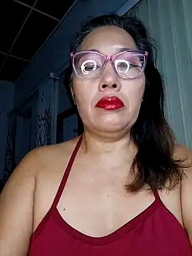 Snapshot of anniecoopeer chatting on February 2025 11:23:02 AM anniecoopeer online show from February 2025 11:23:02 AM