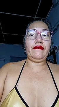 Snapshot of anniecoopeer chatting on February 2025 10:10:02 PM anniecoopeer online show from February 2025 10:10:02 PM