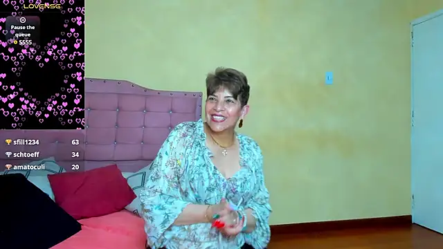 Snapshot of Angelina_Stone_65 chatting on December 2024 11:46:02 PM Angelina Stone 65 online show from December 2024 11:46:02 PM